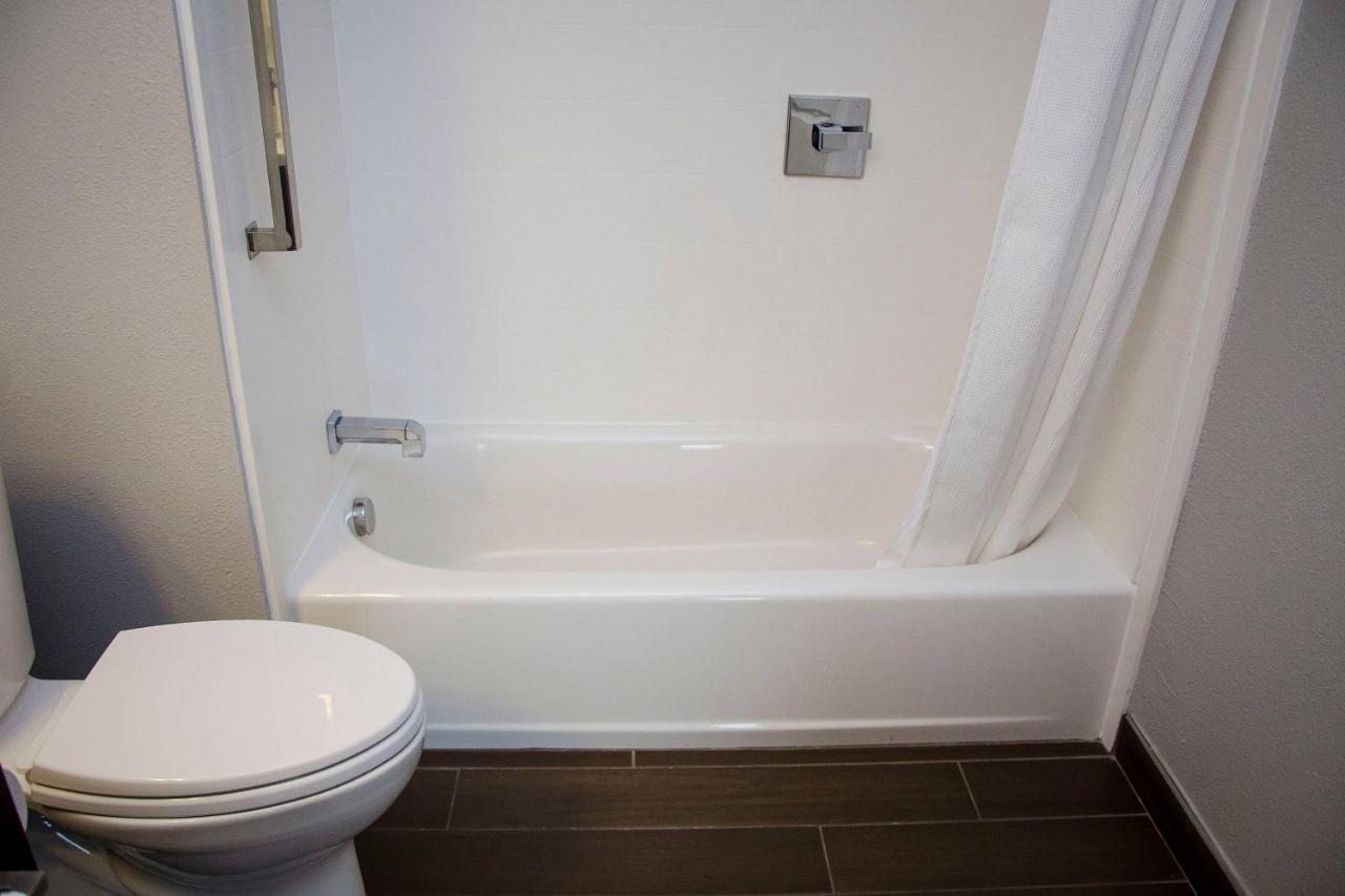 Towneplace Suites Fort Worth University Area/Medical Center Bagian luar foto
