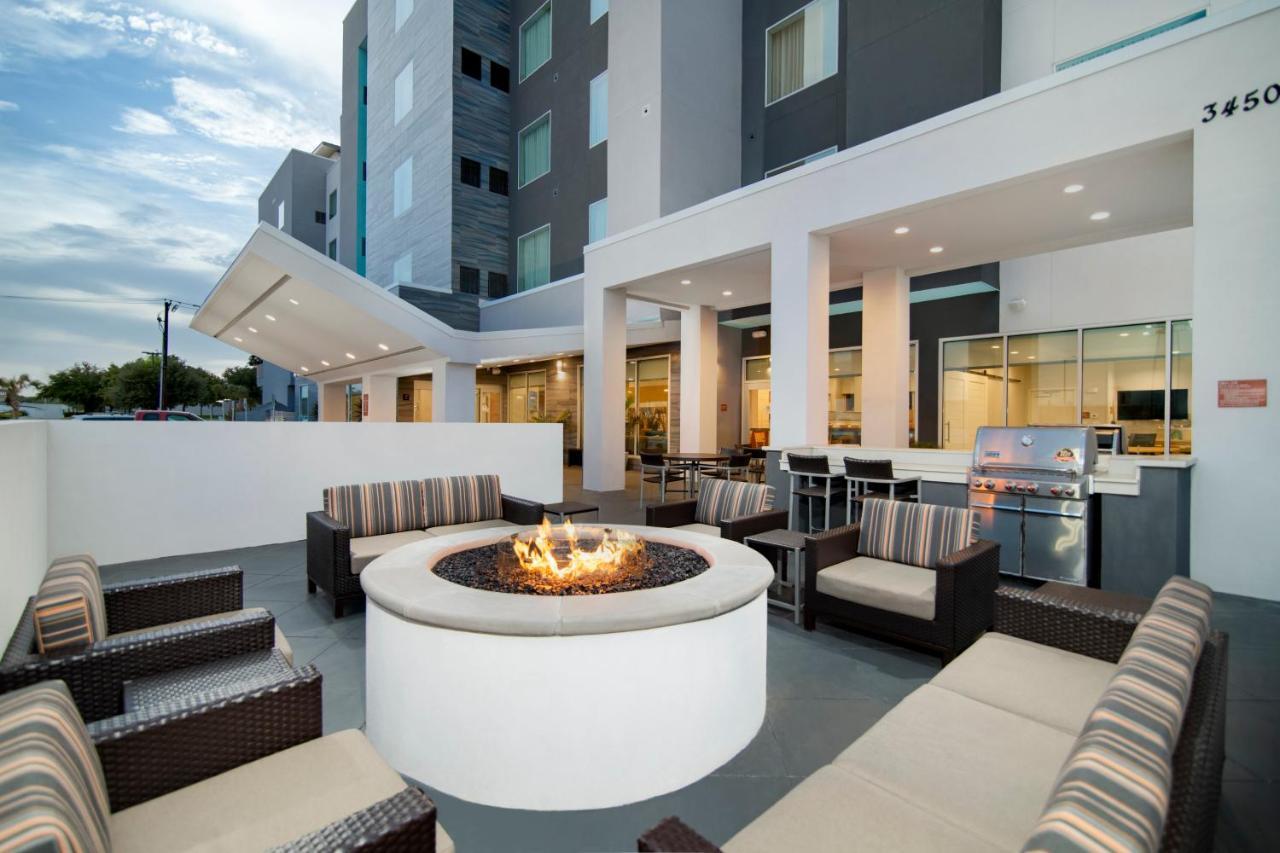 Towneplace Suites Fort Worth University Area/Medical Center Bagian luar foto